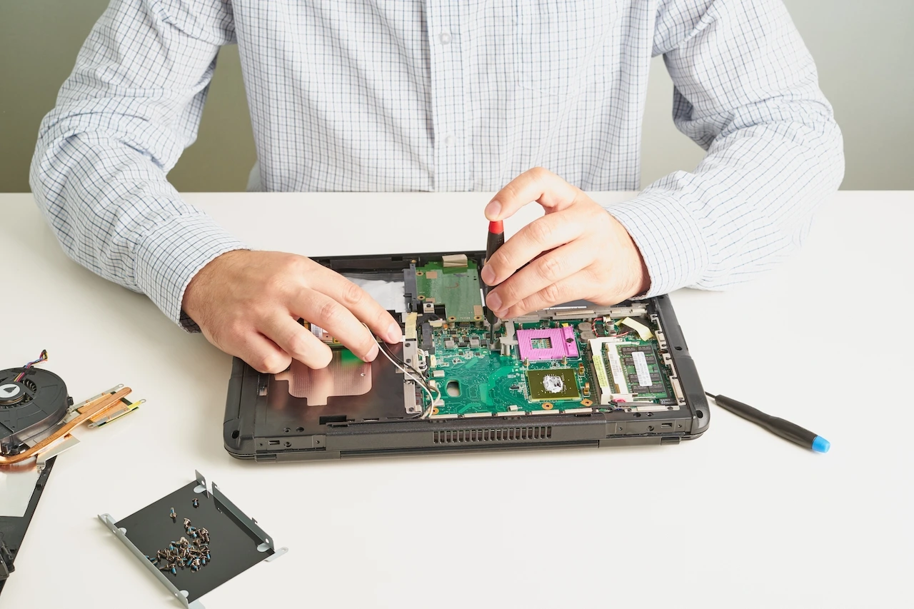 Image For 8 Amazing Benefits of Onsite Computer Repair Service